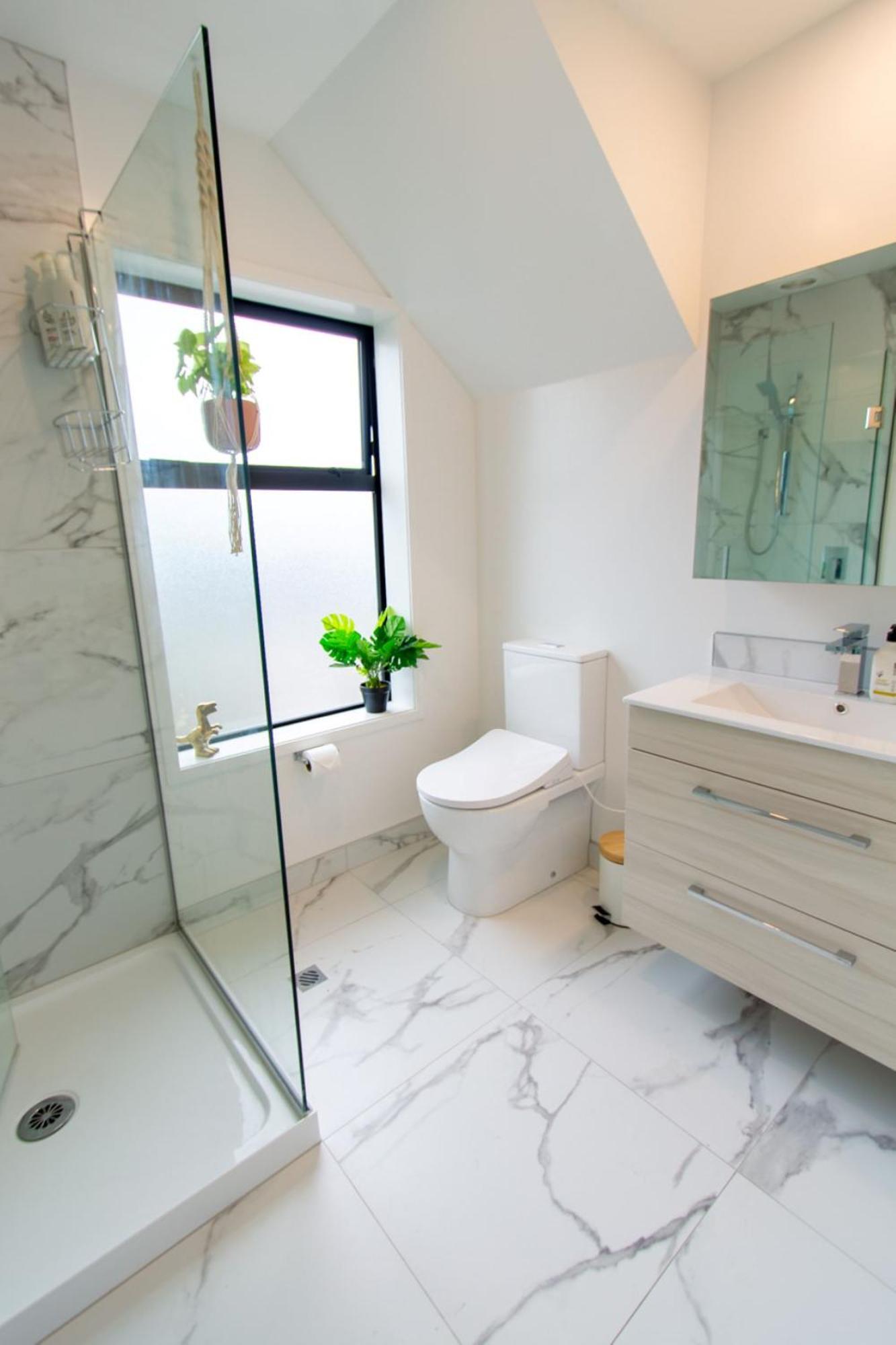 Gorgeous In Green - 2 Bed Central Oasis W/King Bed Christchurch Exteriör bild
